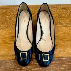 Cole Haan Tali Bow Pump Leather Women’s Black Block Heel Gold Detail Size 10